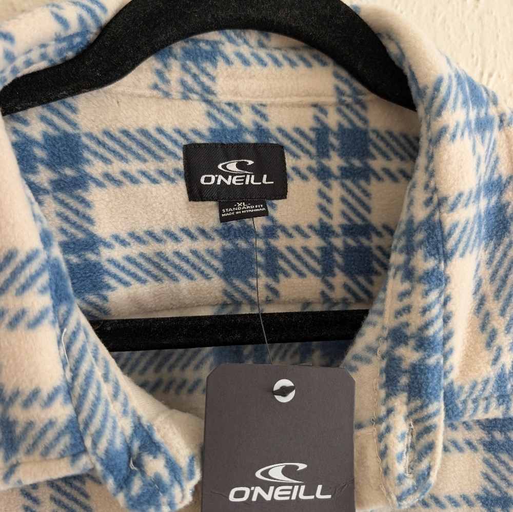 NWT O'Neill Artic Check Fleece Plaid Button-Up Shirt - Picture 3 of 8
